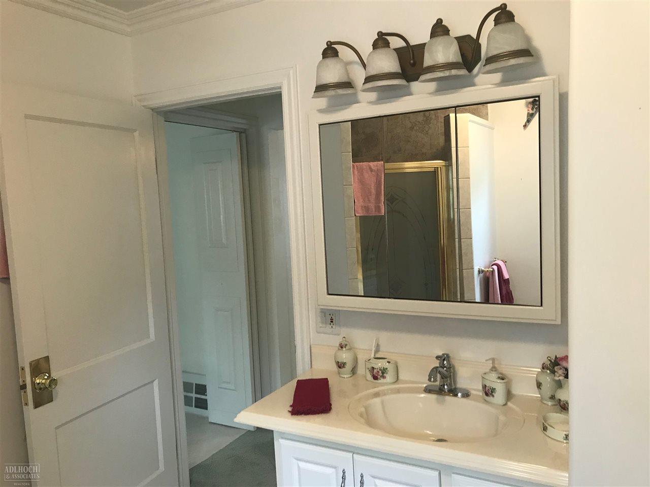 116 Muir Road Grosse Pointe Farms, MI 48236 - Photo 9 of 28