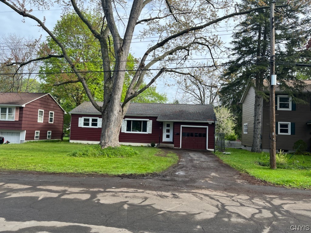 121 Edna Road Syracuse, NY 13205 - Photo 1 of 1 Welcome to 121 Edna Rd!