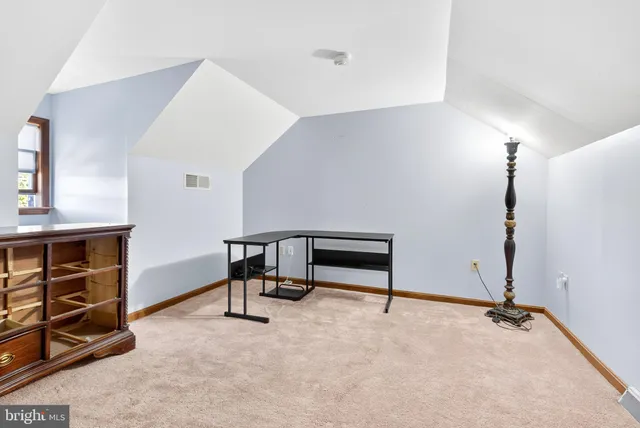 $378,000 | 710 Dustin Drive, Lancaster, PA 17601