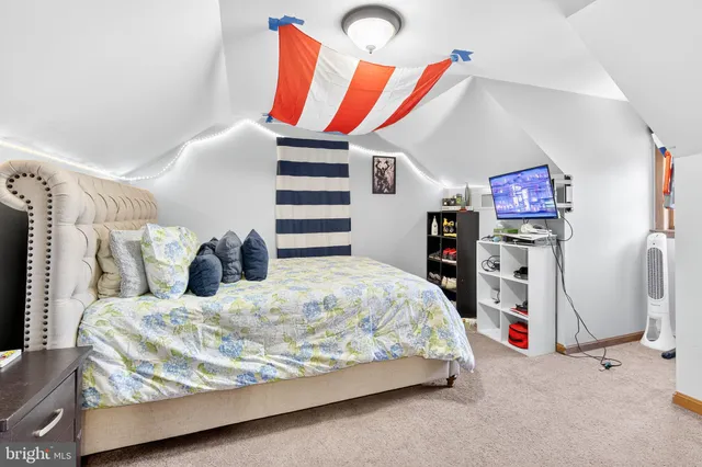 $378,000 | 710 Dustin Drive, Lancaster, PA 17601