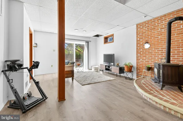 $378,000 | 710 Dustin Drive, Lancaster, PA 17601