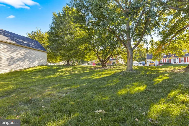 $378,000 | 710 Dustin Drive, Lancaster, PA 17601