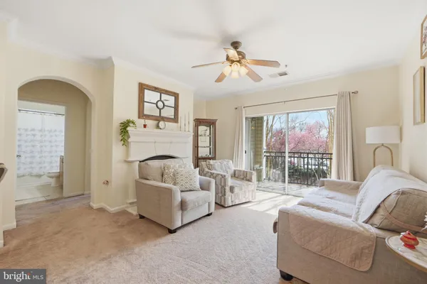 $430,000 | 12917 Centre Park Circle, Unit 217, Herndon, VA 20171