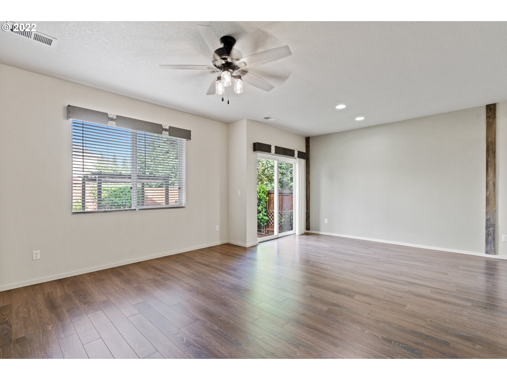 51571 Southwest S Fork Loop Scappoose, OR 97056 - Photo 6 of 32 Gallery Image 6