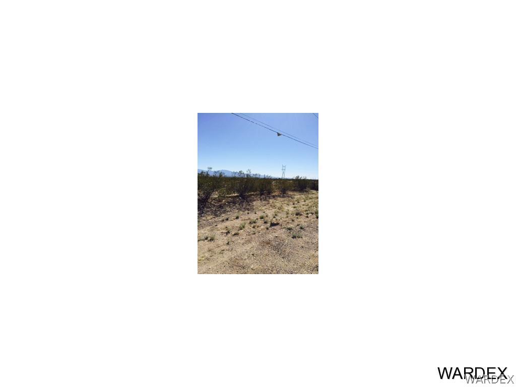 2066 South Estrella Road Golden Valley, AZ 86413 - Photo 4 of 5