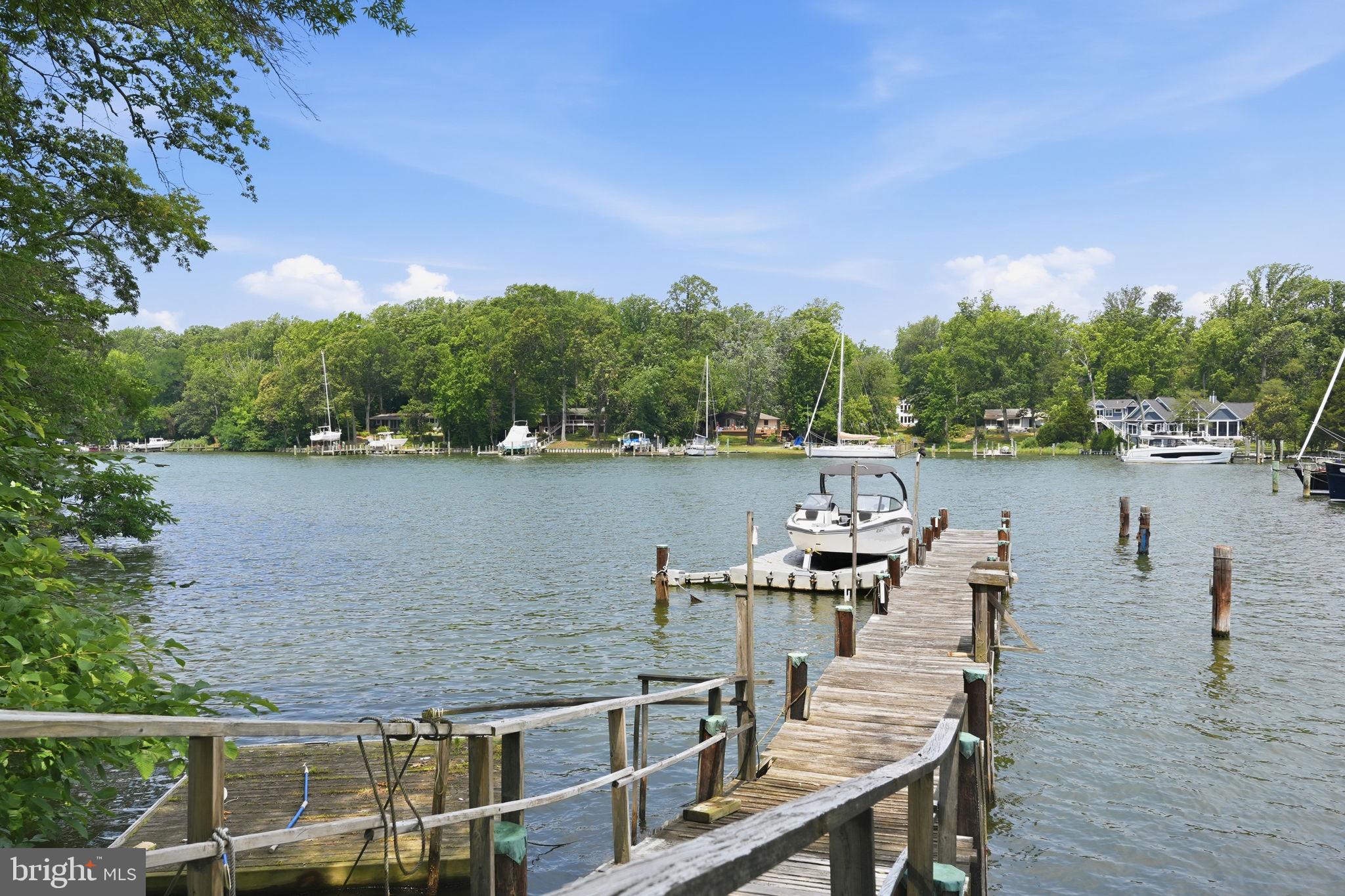 1668 Homewood Landing Road Annapolis, MD 21409 - Photo 4 of 38 Gentle stroll down to the water. Cooler friendly!!