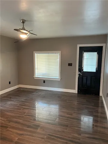 $2,050 | 223 Burnside Avenue, Unit 1, Woonsocket, RI 02895