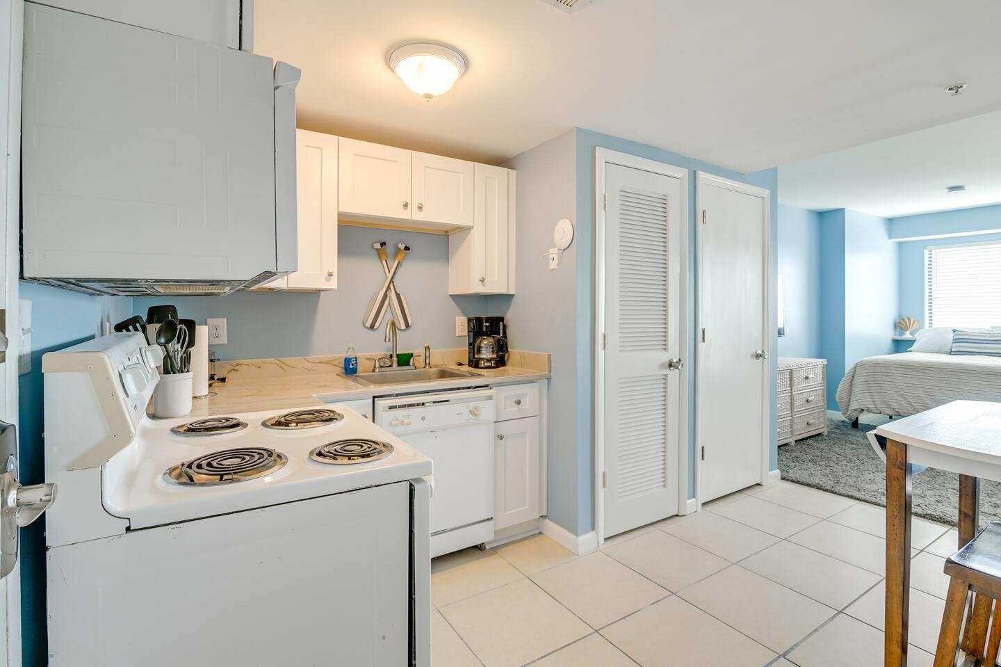 5905 South Kings Highway, Unit 203 Myrtle Beach, SC 29575 - Photo 5 of 41