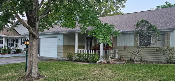 $2,000 | 8666 Southwest 92nd Lane, Unit F, Ocala, FL 34481