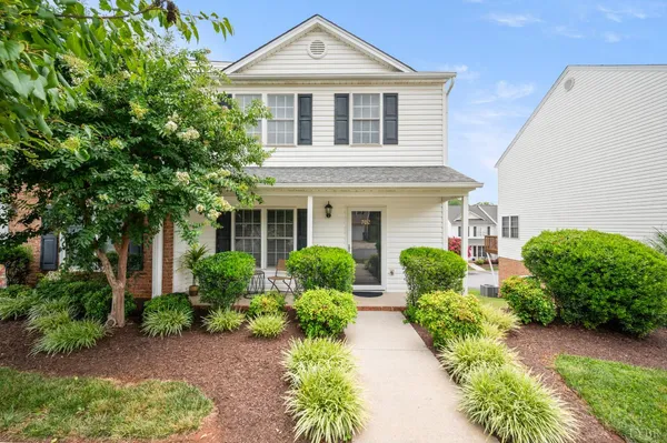 $274,900 | 702 Wyndhurst Drive, Lynchburg, VA 24502