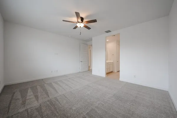 $2,700 | 7814 West Hide Trail, Peoria, AZ 85383