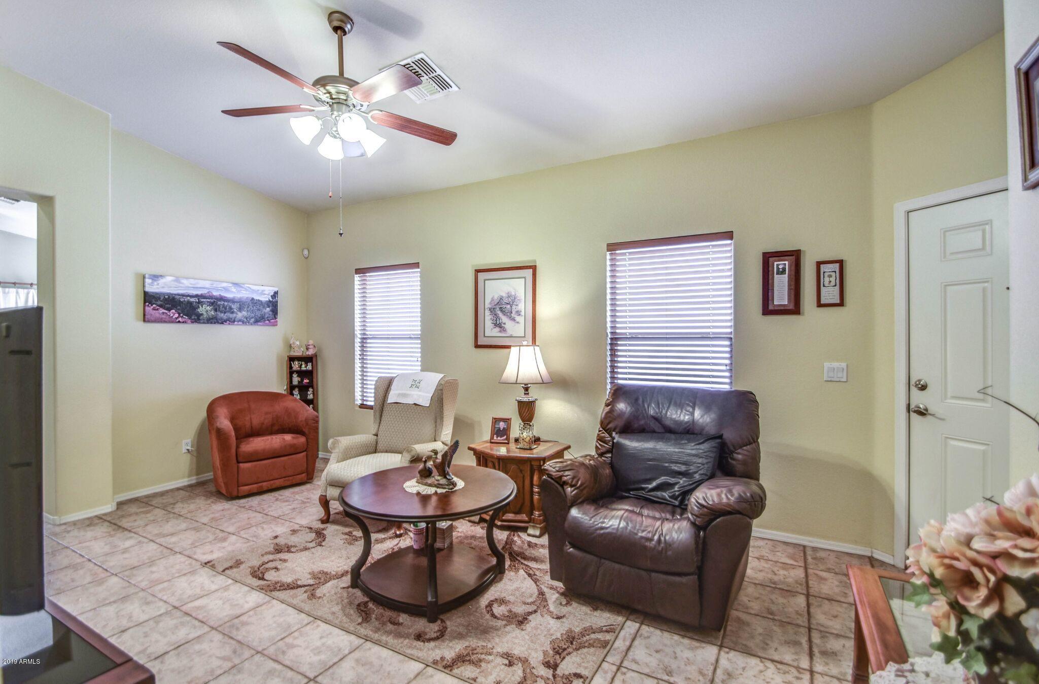 943 South Banning Street Gilbert, AZ 85296 - Photo 14 of 31 living 4
