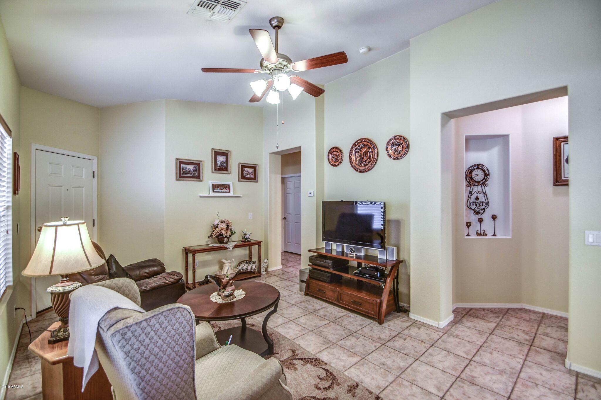943 South Banning Street Gilbert, AZ 85296 - Photo 15 of 31 living 3