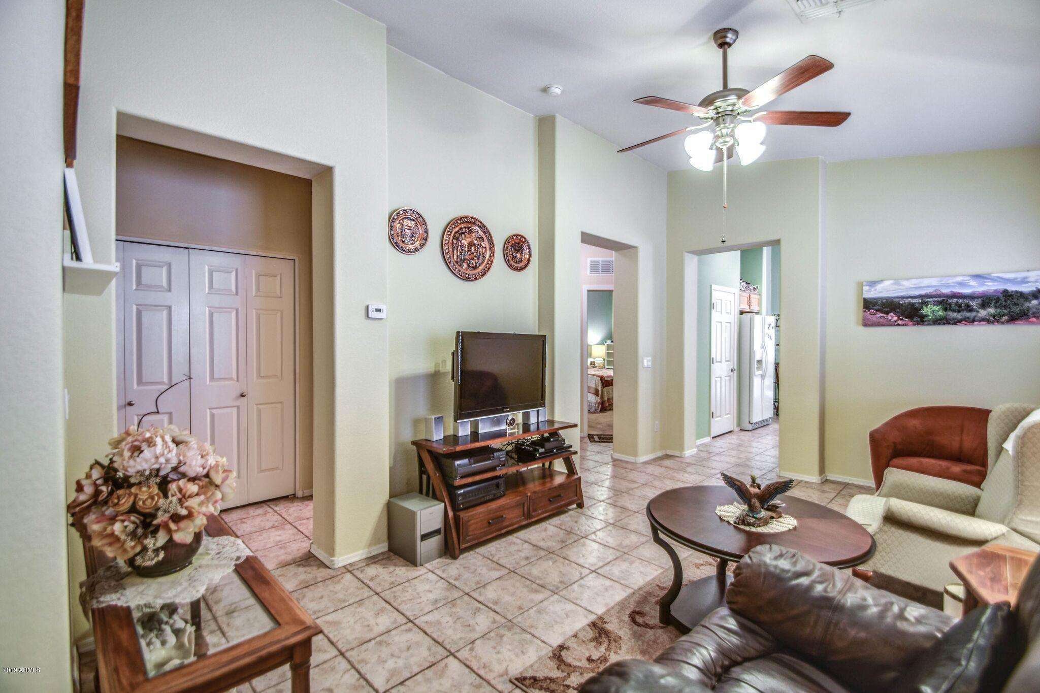 943 South Banning Street Gilbert, AZ 85296 - Photo 4 of 31 entry 2