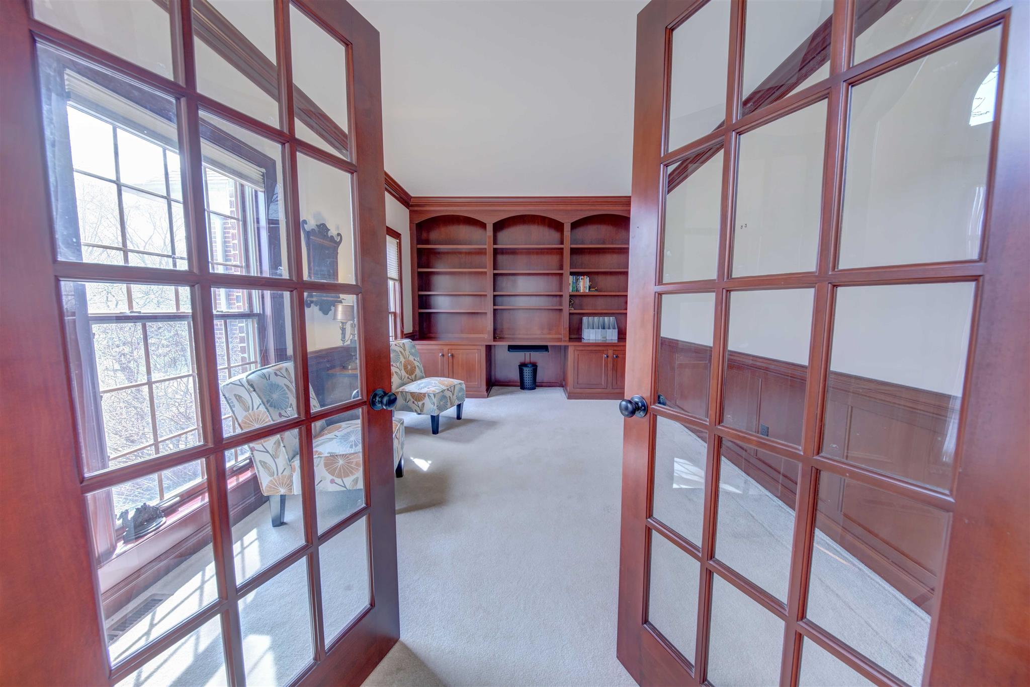 3351 Topsfield Road South Bend, IN 46614 - Photo 3 of 28 Gallery Image 3