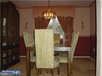 755 Fremont Lane Mount Laurel, NJ 08054 - Photo 3 of 12 Dining Room