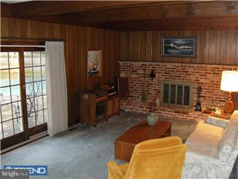 755 Fremont Lane Mount Laurel, NJ 08054 - Photo 6 of 12 Family Room