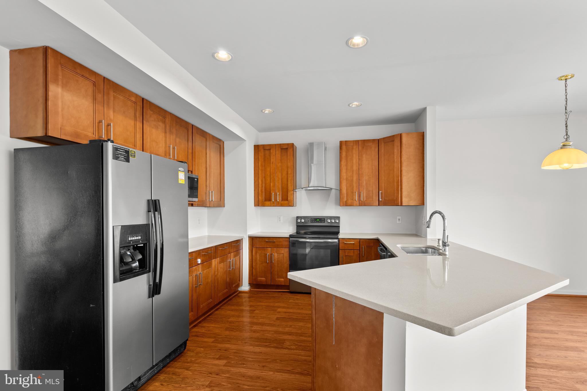 2916 Mainstone Drive Fairfax, VA 22031 - Photo 13 of 42 Kitchen