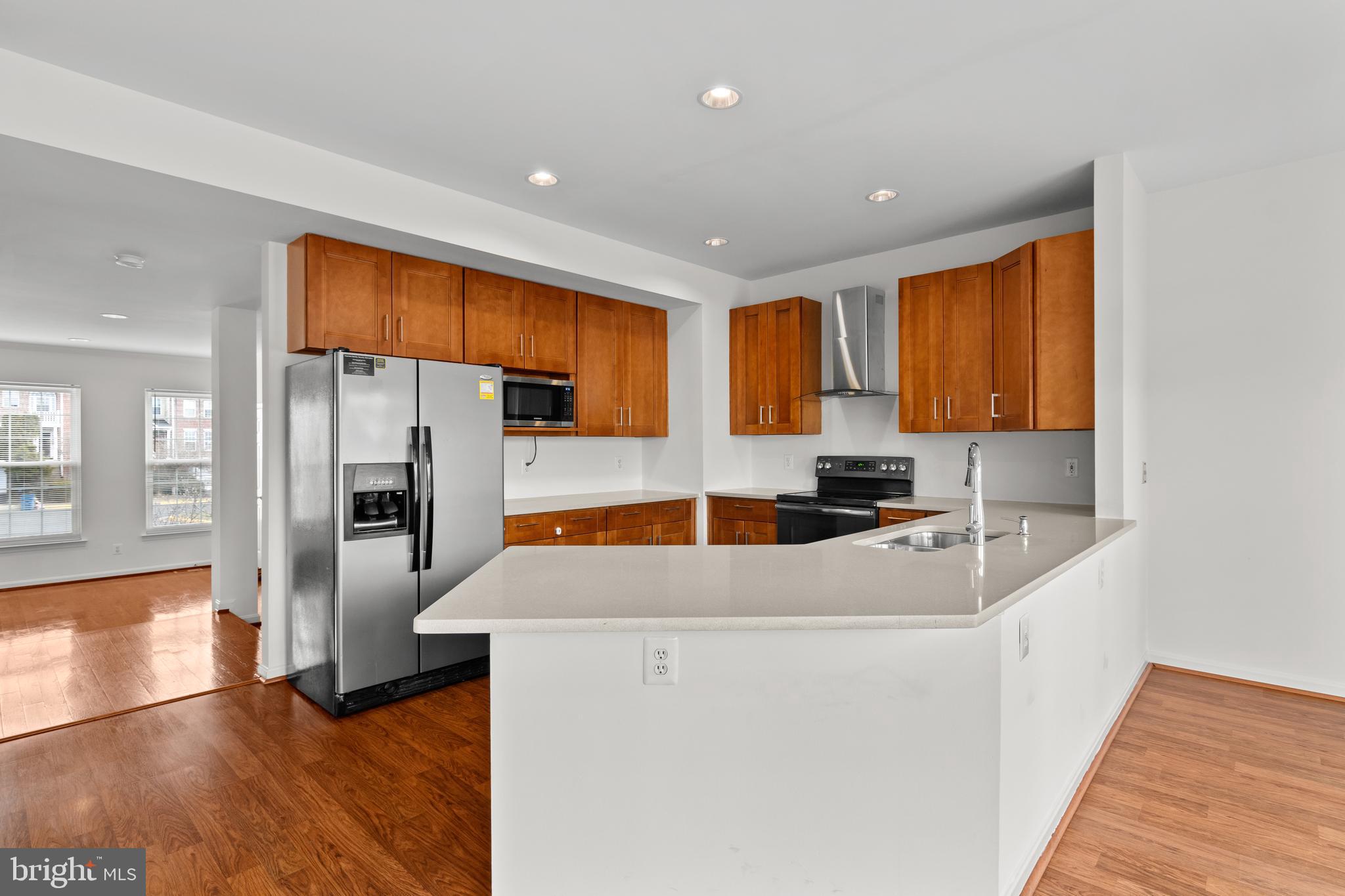 2916 Mainstone Drive Fairfax, VA 22031 - Photo 14 of 42 Kitchen