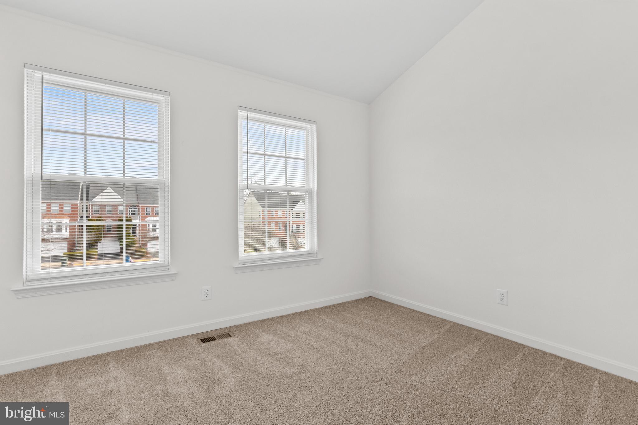2916 Mainstone Drive Fairfax, VA 22031 - Photo 24 of 42 Bedroom #1