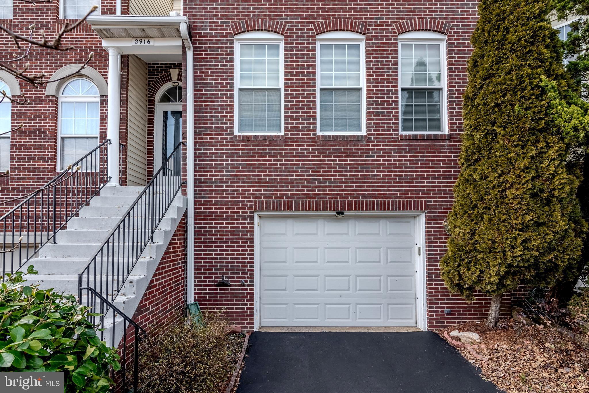 2916 Mainstone Drive Fairfax, VA 22031 - Photo 3 of 42 Welcome home to 2916 Mainstone Dr.