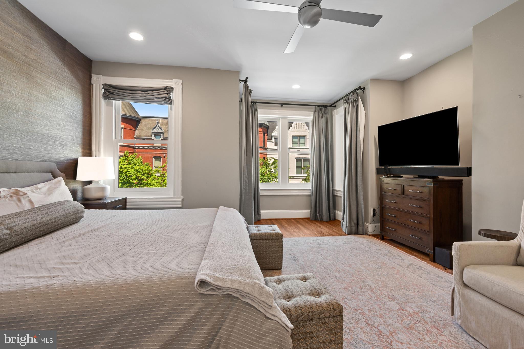 950 Westminster Street Northwest Washington, DC 20001 - Photo 19 of 36