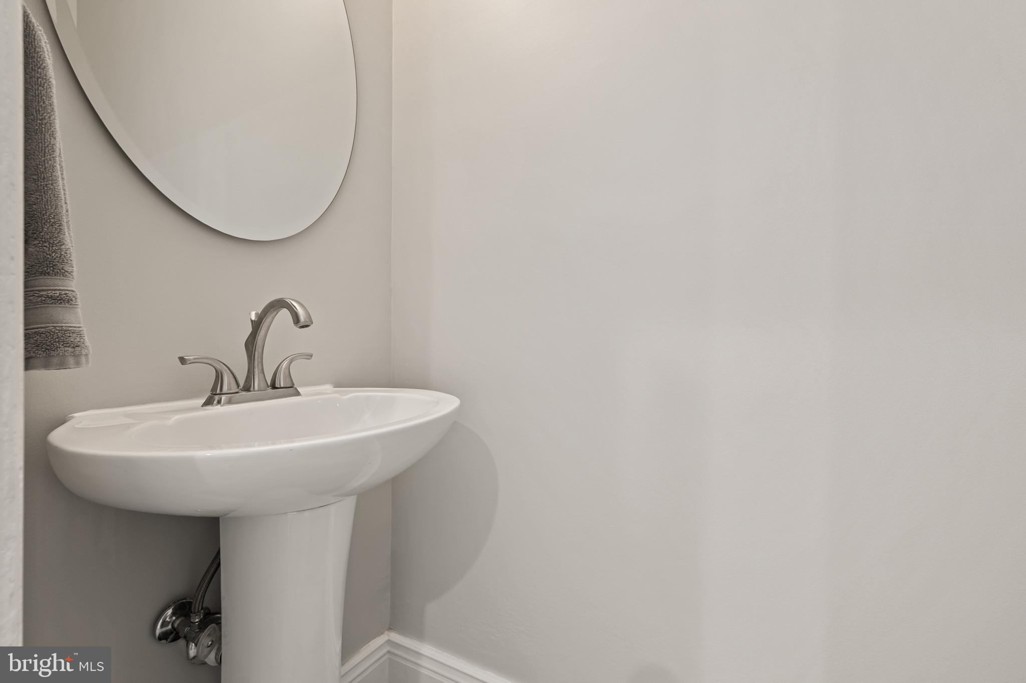 950 Westminster Street Northwest Washington, DC 20001 - Photo 29 of 36