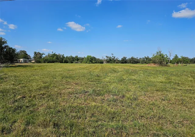 $25,000 | Lot 16 Wrangler Bend, Angleton, TX 77515
