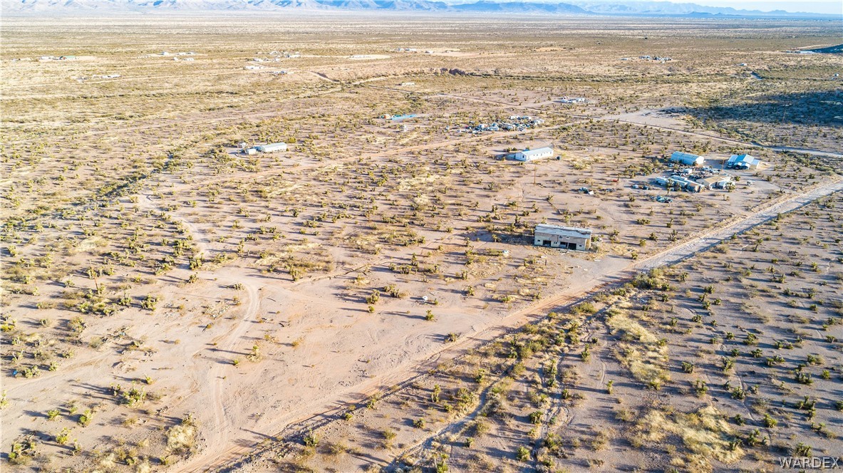 6830 North Laguna Road Golden Valley, AZ 86413 - Photo 10 of 25 Gallery Image 10