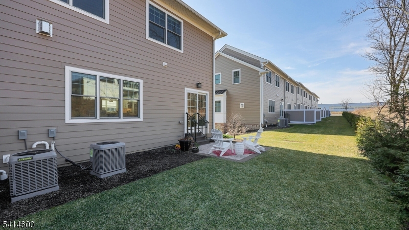 8 Mikula Way Florham Park, NJ 07932 - Photo 36 of 41