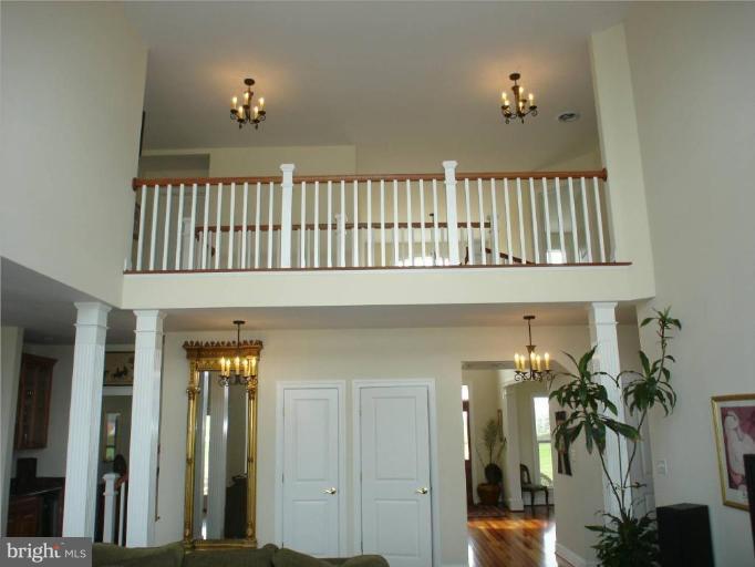3376 Sumantown Road Middletown, MD 21769 - Photo 8 of 30 Family room