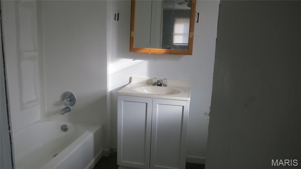 1312 3rd Street Cottage Hills, IL 62018 - Photo 10 of 14