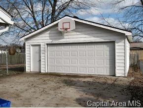 2120 Hastings Road Springfield, IL 62702 - Photo 2 of 12