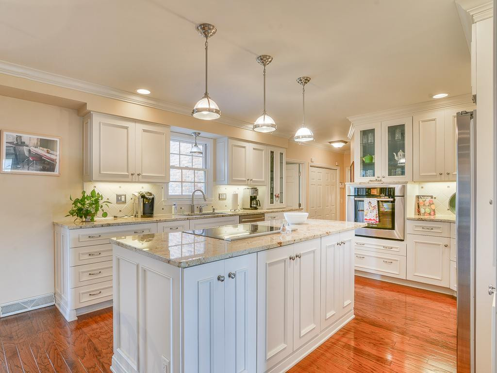 708 Hollyhill Road Johnson City, TN 37604 - Photo 10 of 35 Photo 10