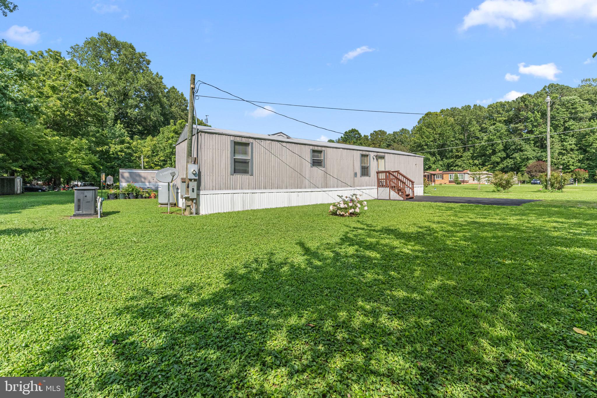 471 Burrells Marina Road Urbanna, VA 23175 - Photo 34 of 36 Gallery Image 34