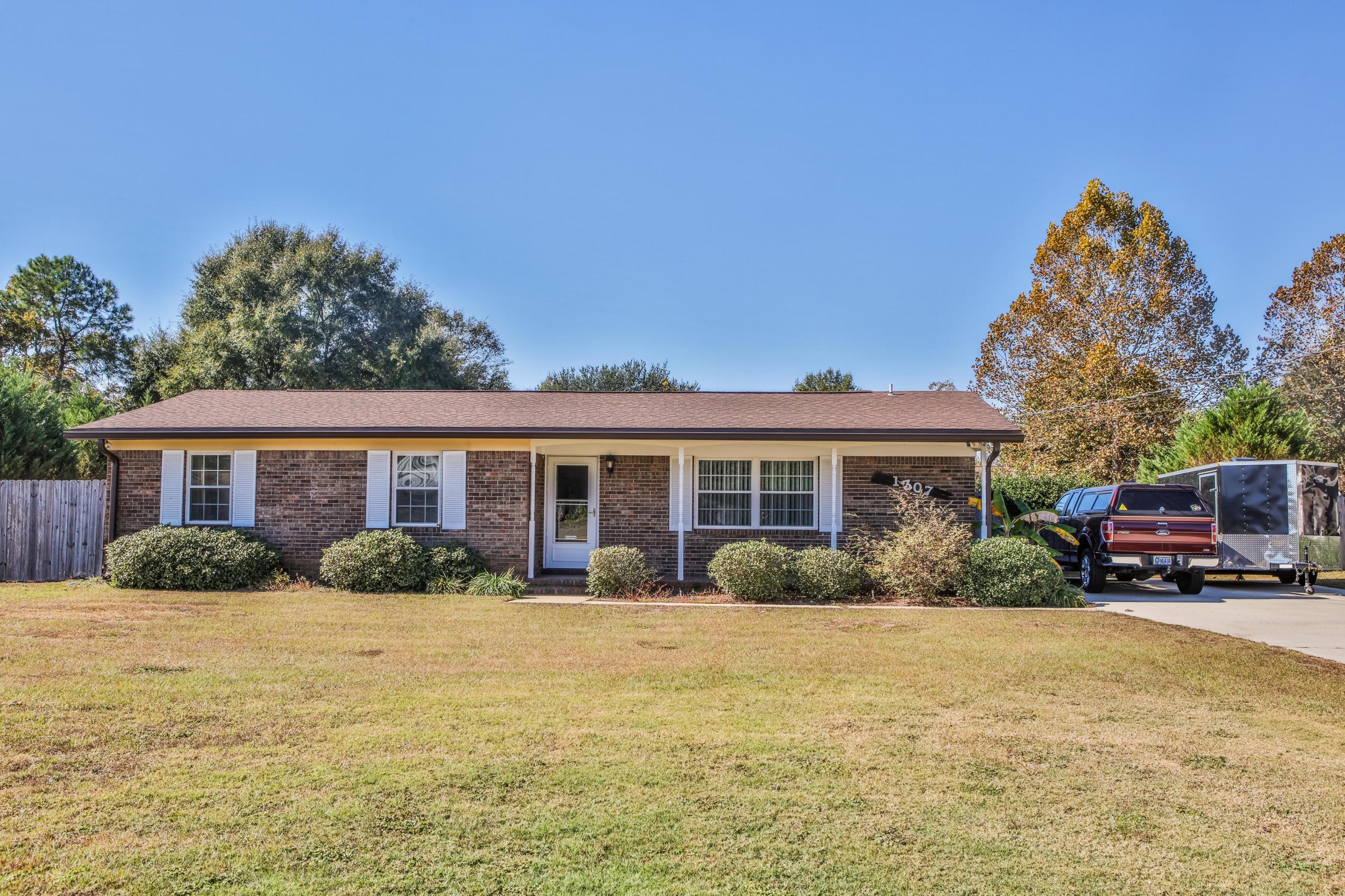 1307 Valley Road Crestview, FL 32539 - Photo 1 of 26 1307 Valley Road