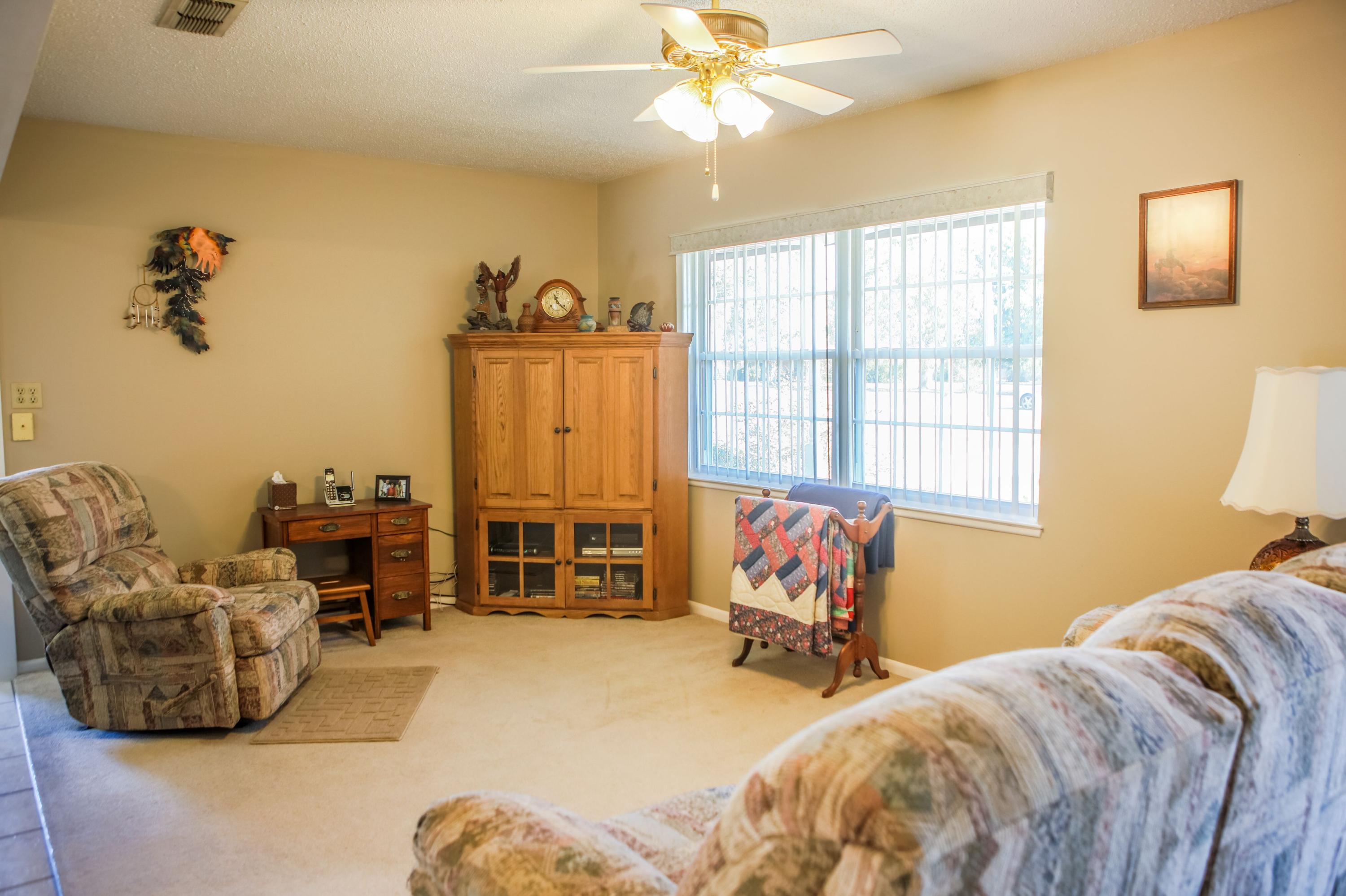 1307 Valley Road Crestview, FL 32539 - Photo 5 of 26 Family Room with window view