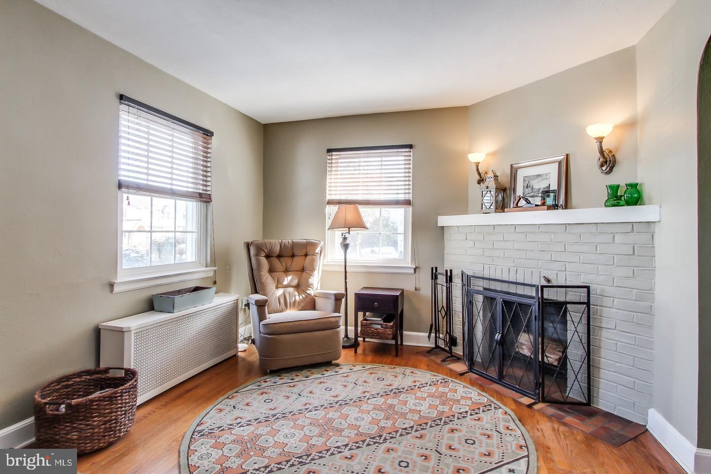 1116 Valley View Road York, PA 17403 - Photo 4 of 27 LR with FPL