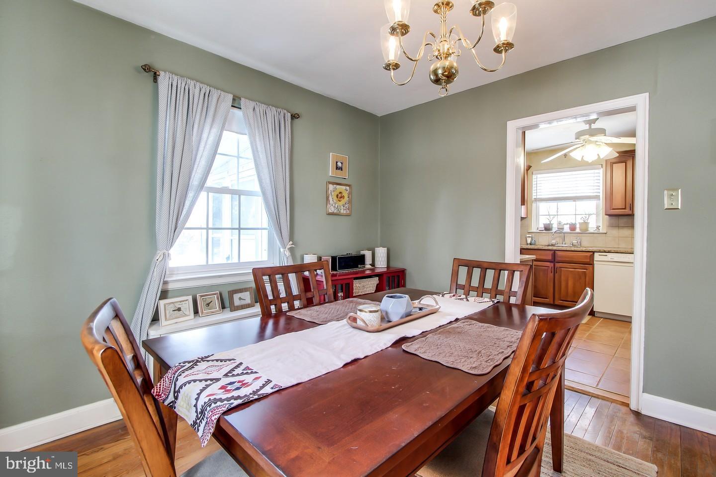 1116 Valley View Road York, PA 17403 - Photo 6 of 27 DR
