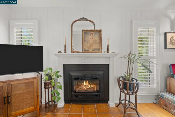 $355,000 | 225 Woodside Court, Grass Valley, CA 95945
