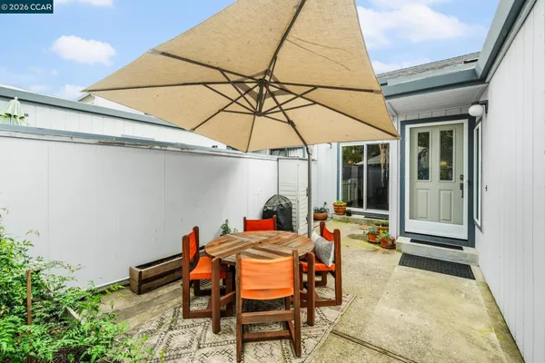 $355,000 | 225 Woodside Court, Grass Valley, CA 95945