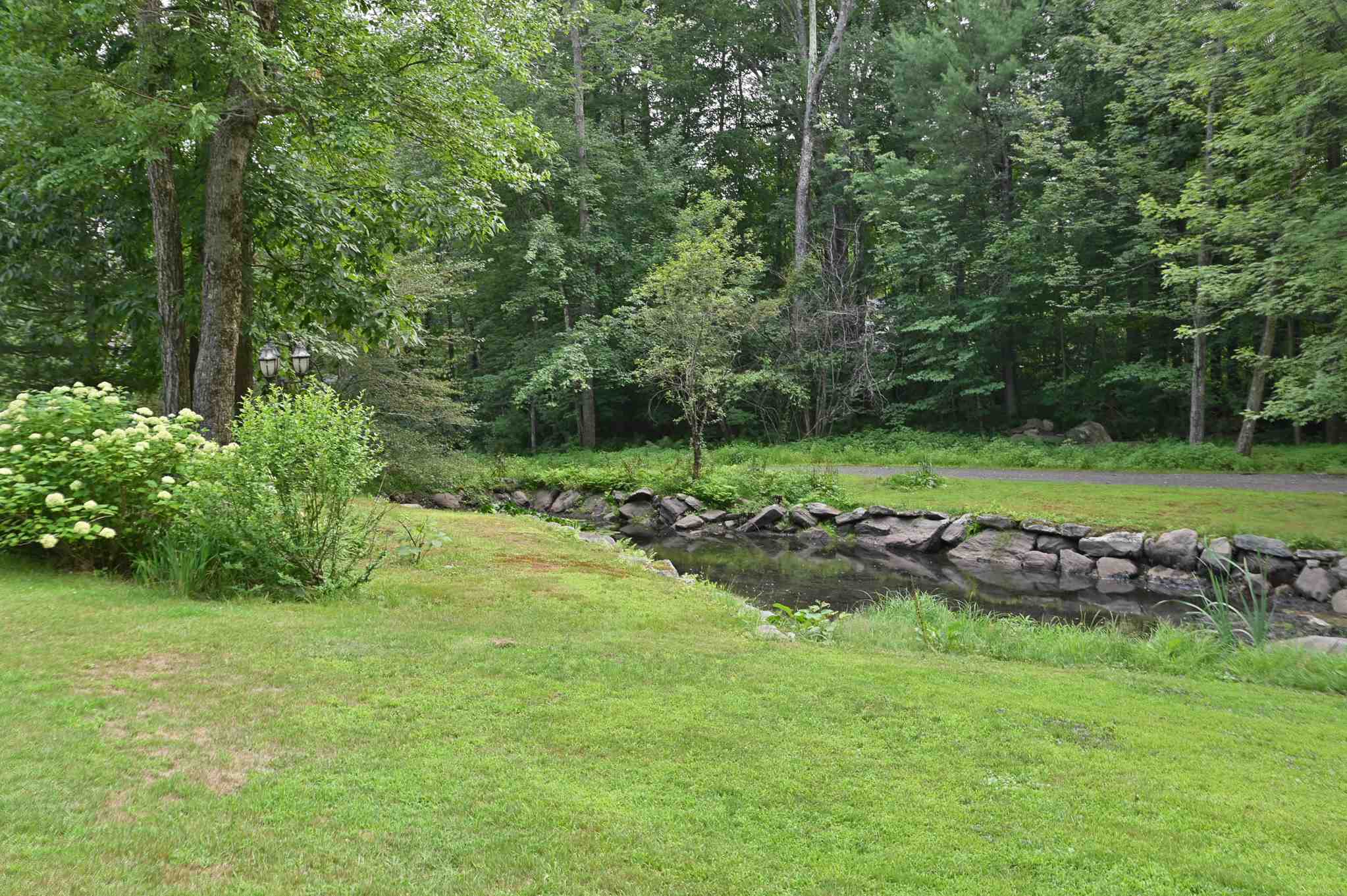 155 High Range Road Londonderry, NH 03053 - Photo 26 of 36
