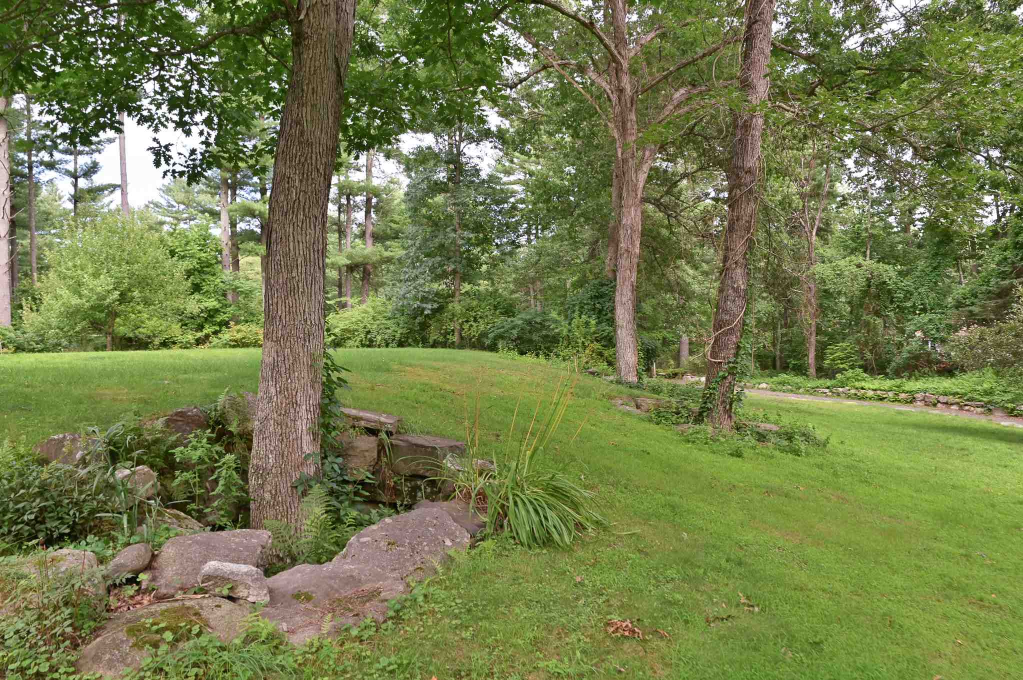 155 High Range Road Londonderry, NH 03053 - Photo 33 of 36
