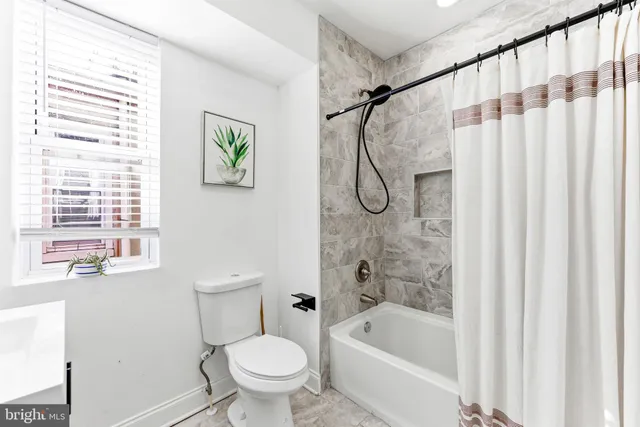 $299,900 | 737 Dolphin Street, Baltimore, MD 21217