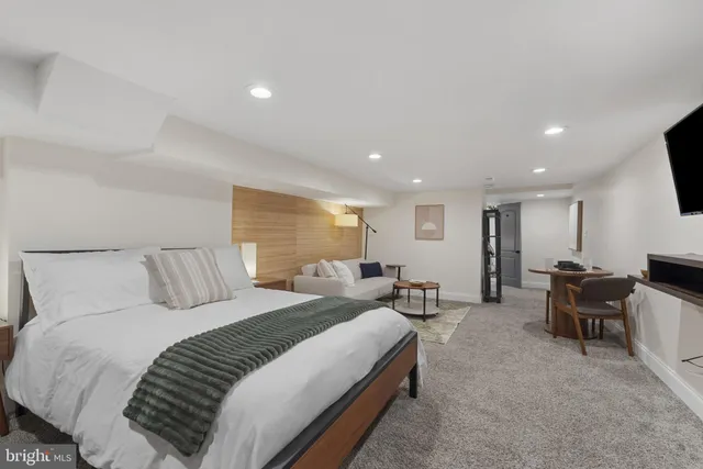 $299,900 | 737 Dolphin Street, Baltimore, MD 21217