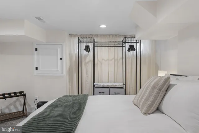 $299,900 | 737 Dolphin Street, Baltimore, MD 21217