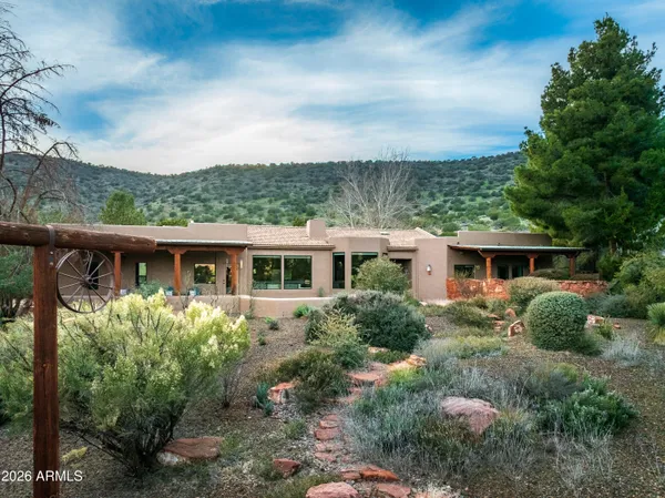 $1,847,000 | 121 Los Coyotes Trail, Sedona, AZ 86351