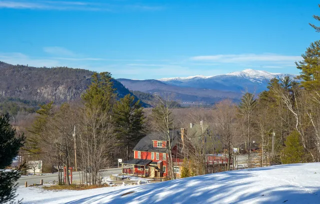 $1,595,000 | 3465 White Mountain Highway, Conway, NH 03860