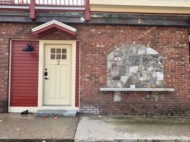 $1,595,000 | 3465 White Mountain Highway, Conway, NH 03860