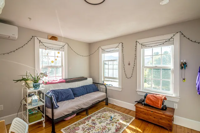 $1,595,000 | 3465 White Mountain Highway, Conway, NH 03860